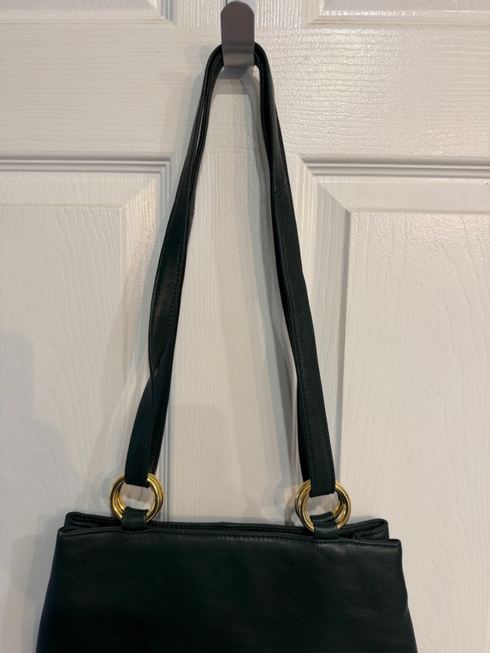 Elegant Green Shoulder Bag with Gold Ring Accents Etienne Aigner Vintage - Picture 3 of 9